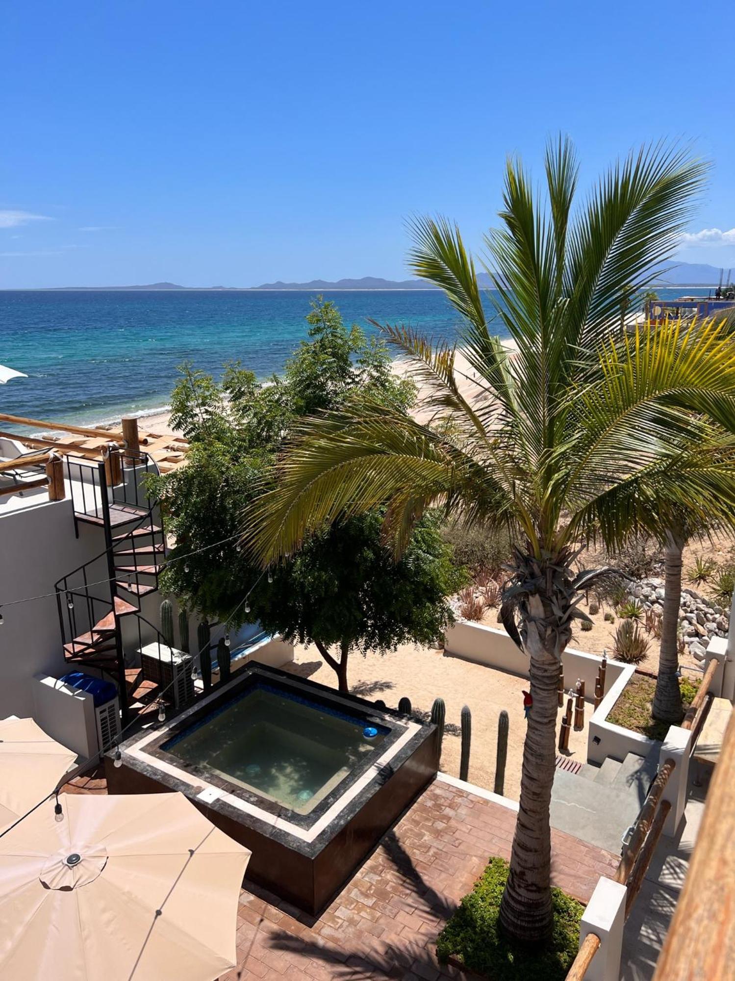 Beach Front Lofts, La Ventana Kültér fotó